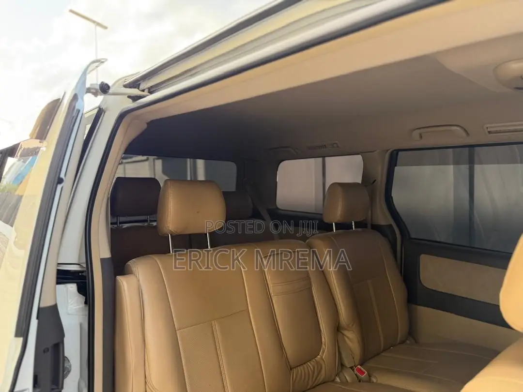 Toyota Alphard 2006 White