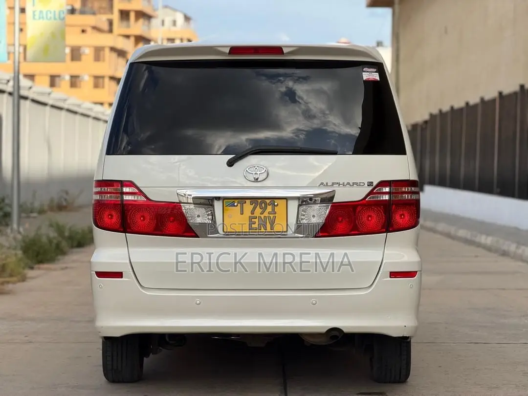 Toyota Alphard 2006 White