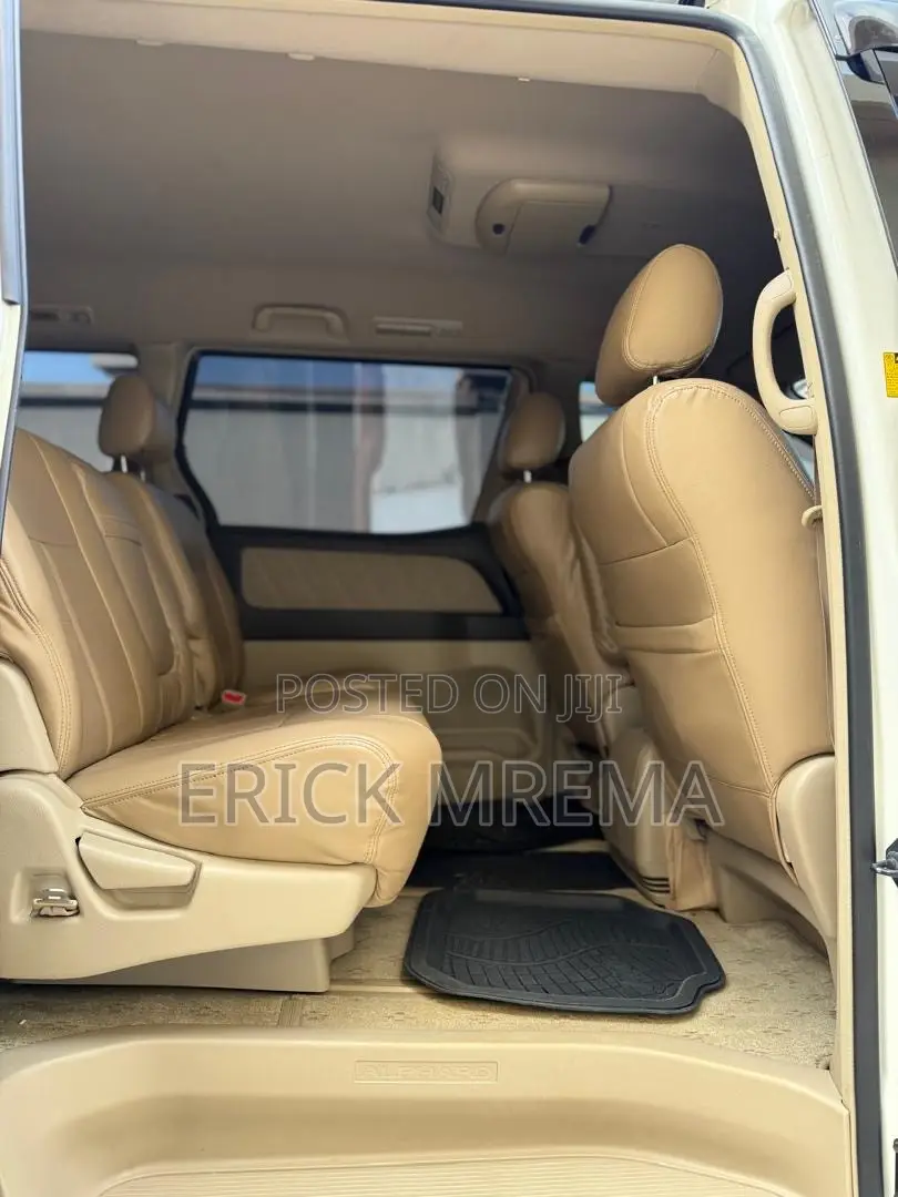 Toyota Alphard 2006 White