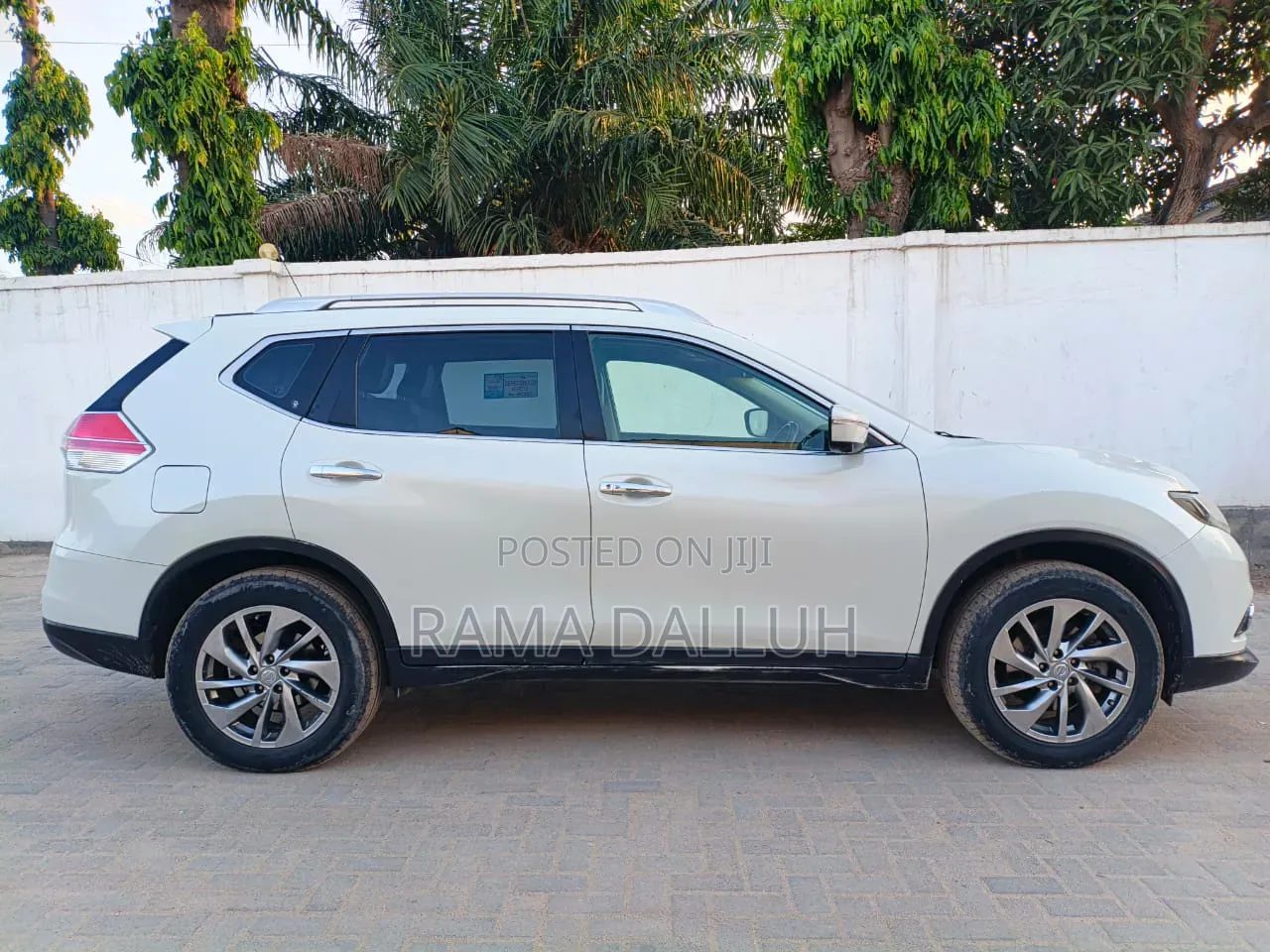 Nissan X-Trail 2016 White