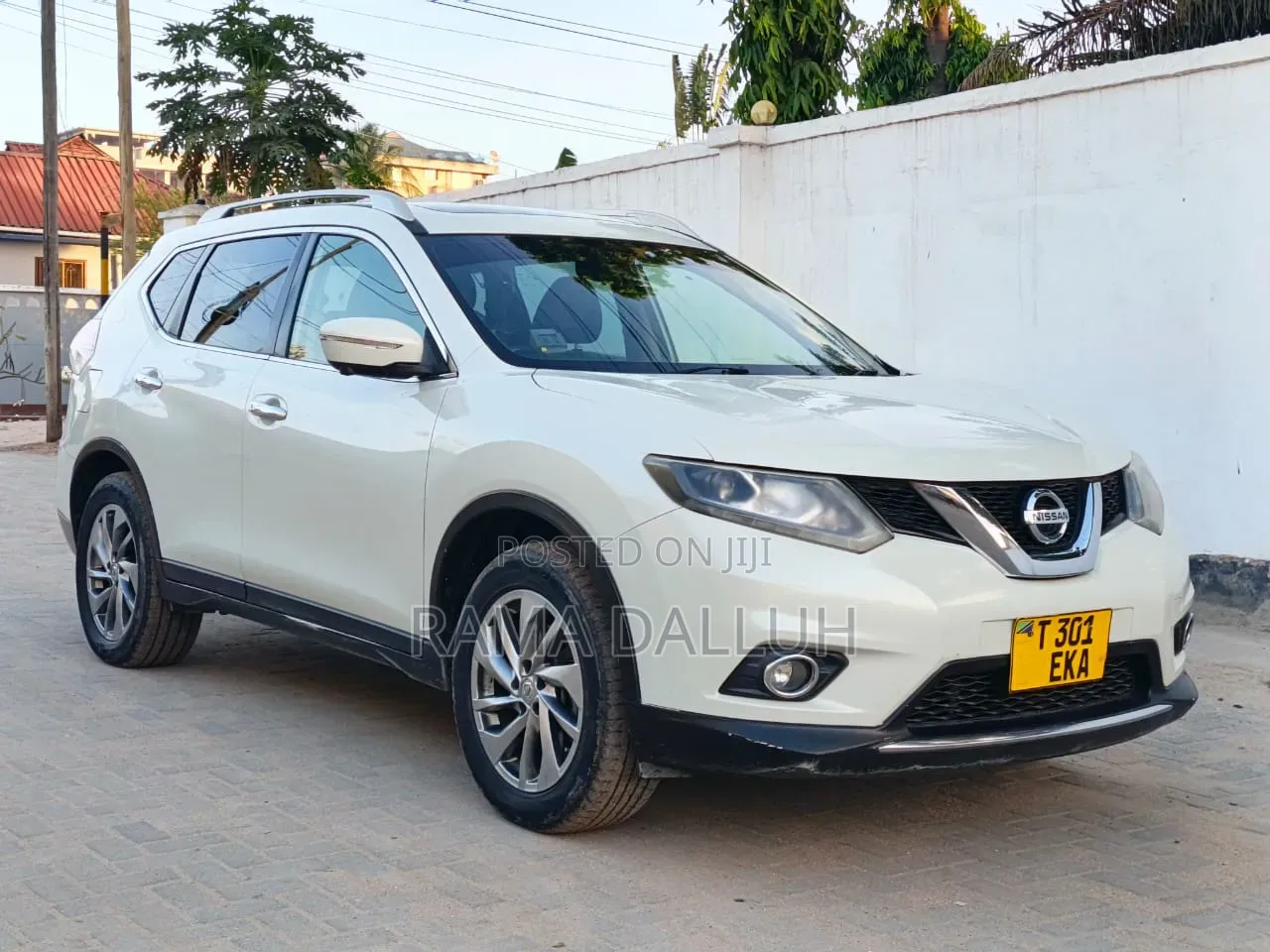 Nissan X-Trail 2016 White