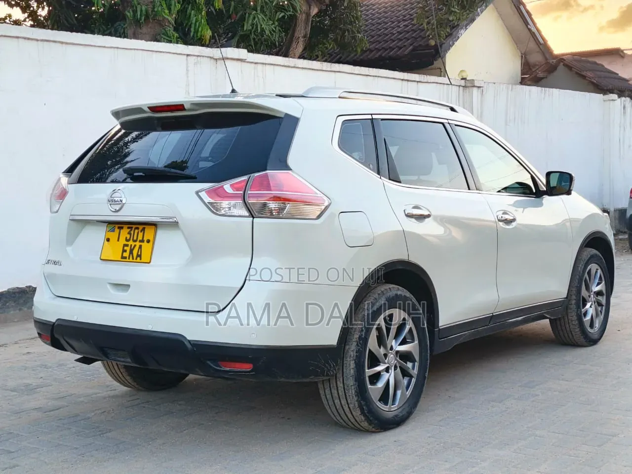 Nissan X-Trail 2016 White