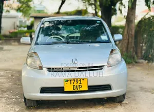 Toyota Passo 2005 Silver