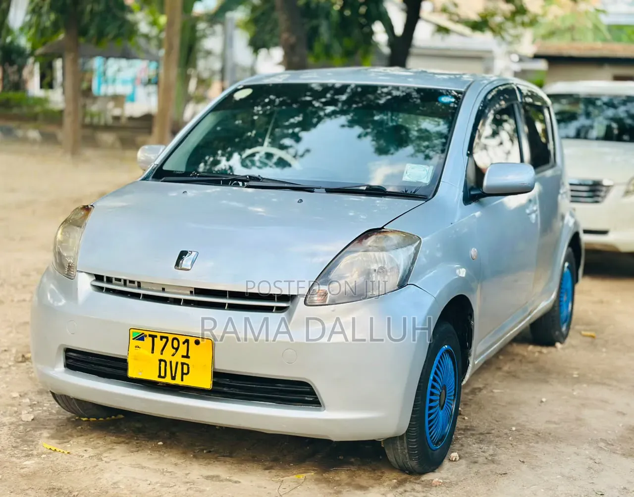 Toyota Passo 2005 Silver