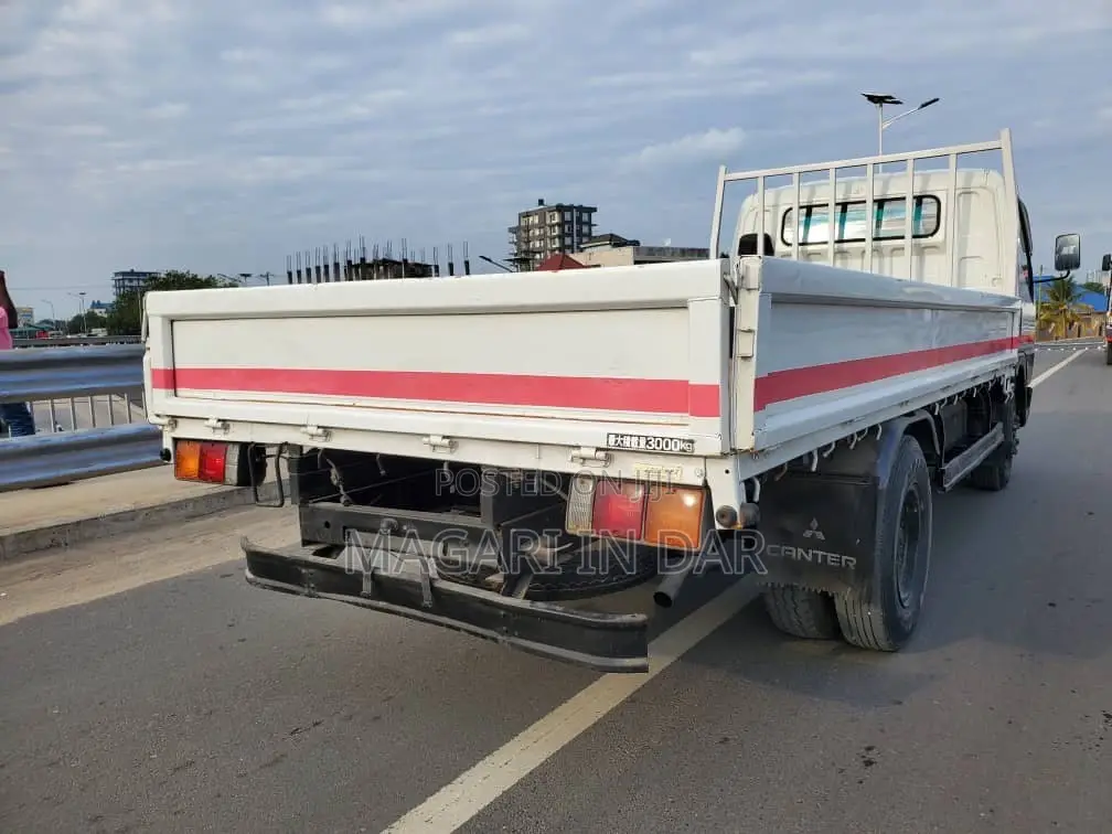 Mitsubishi Canter
