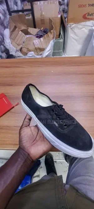 Vans Sneakers