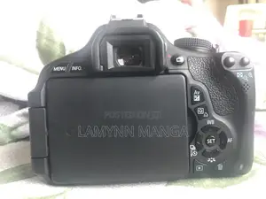Canon EOS 600D (Rebel T3i) + 18-55mm IS II Lens - Very Clean Condition