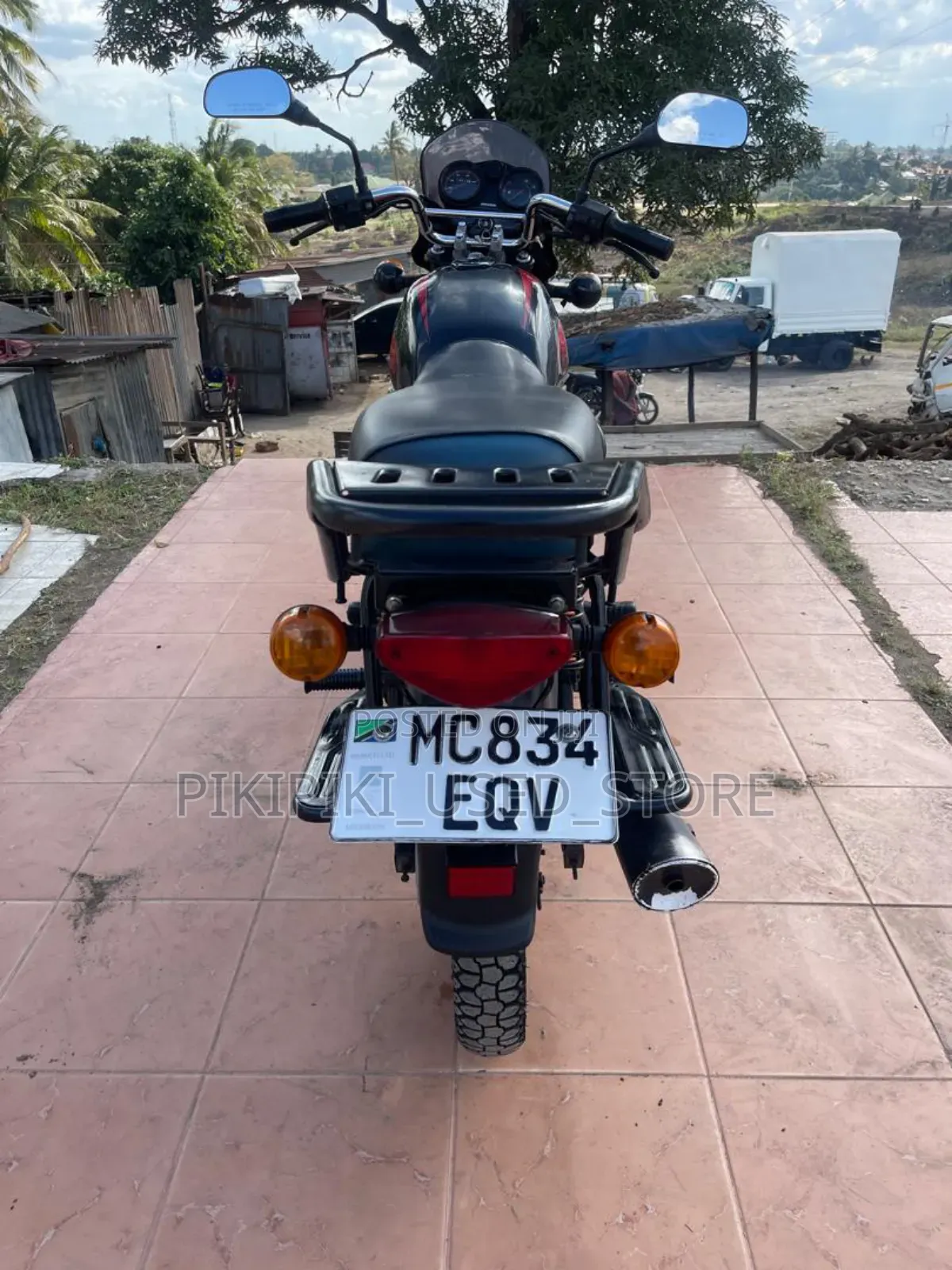 Bajaj Boxer X125 2025 Black