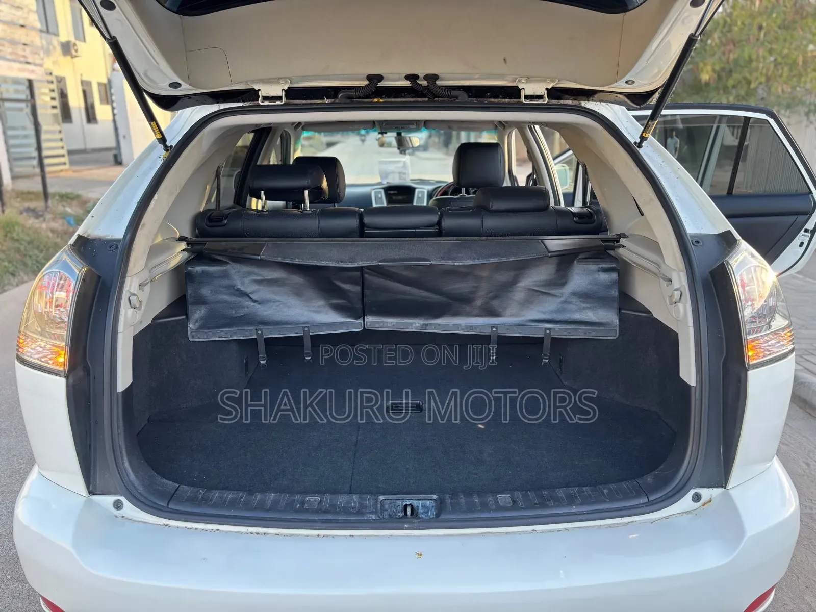 Toyota Harrier 2008 White