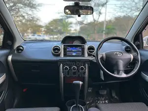 Toyota IST 2004 White