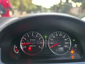Mazda Verisa 2011 Burgundy