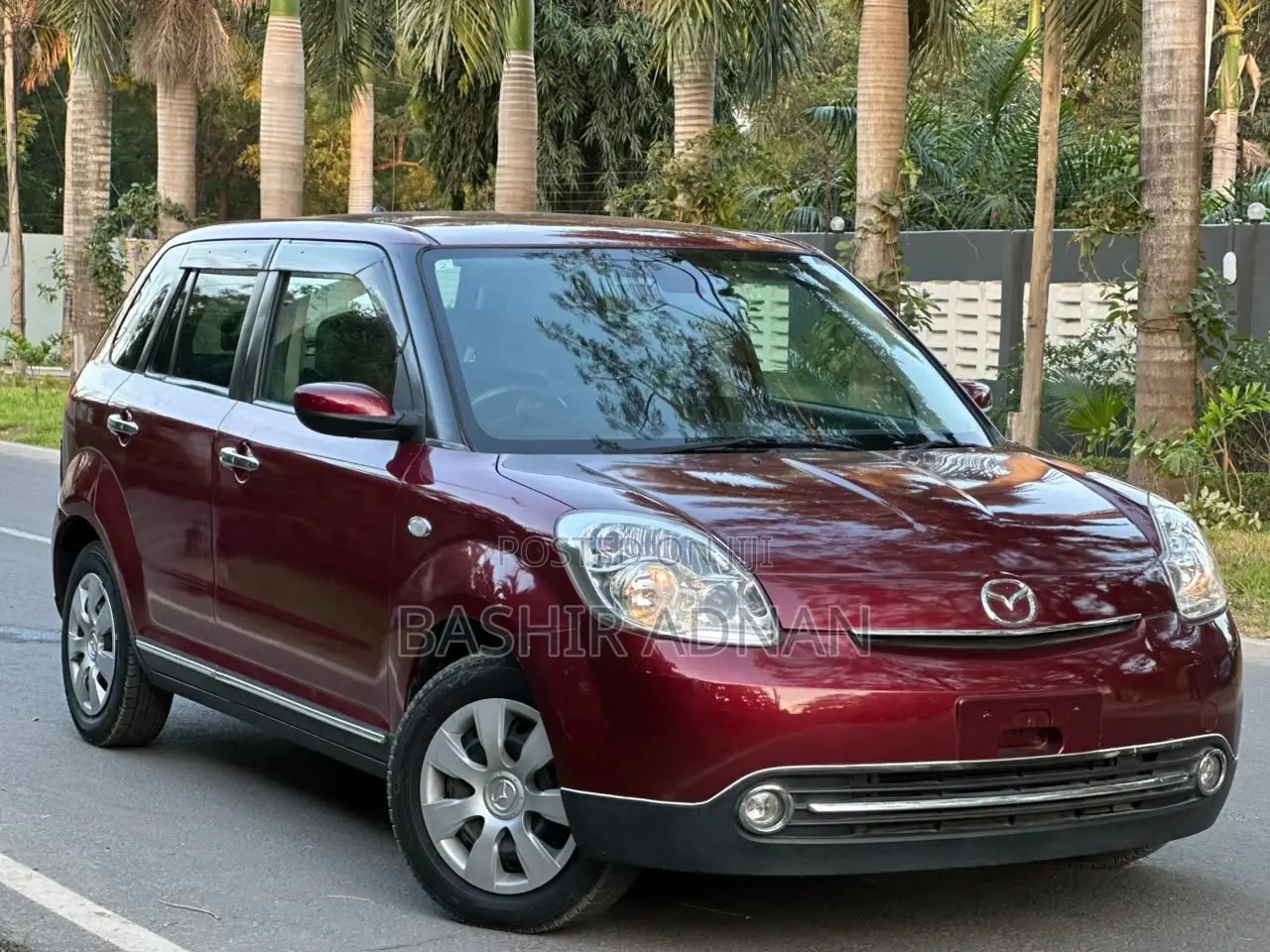 Mazda Verisa 2011 Burgundy