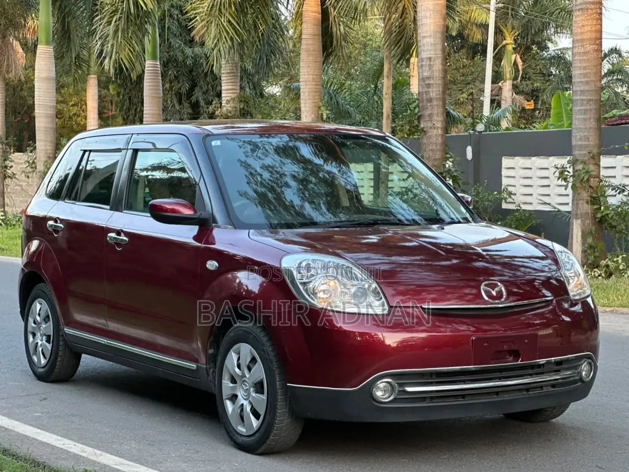 Mazda Verisa 2011 Burgundy
