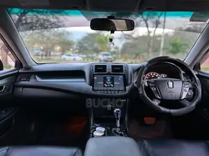 Toyota Crown 2009 Black