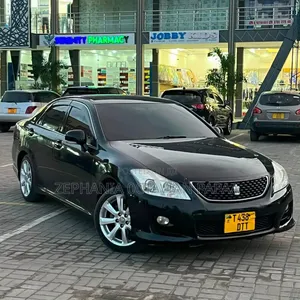 Toyota Crown 2009 Black