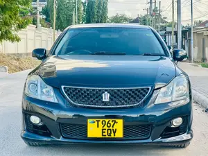 Toyota Crown 2010 Black