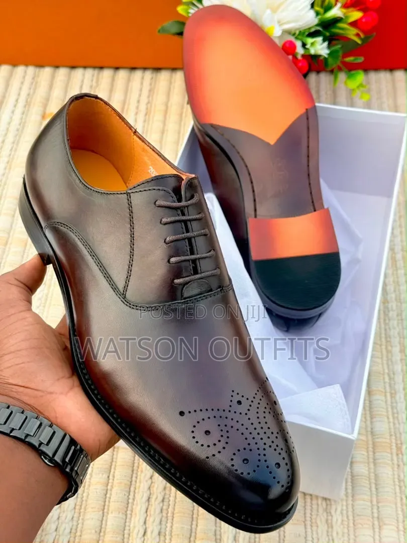 Viatu Vya Leather Materials Dior and Paul Smith Brand