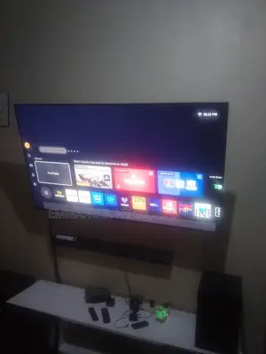 Hisense TV Qled 65 Inch U7