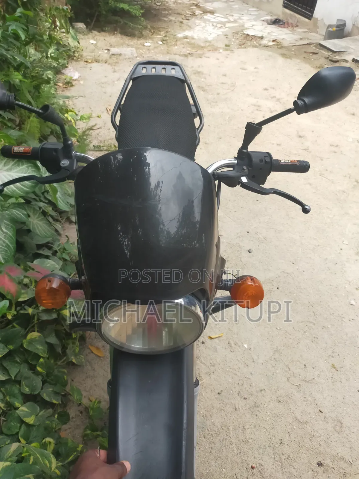 Bajaj Boxer X125 2020 Black