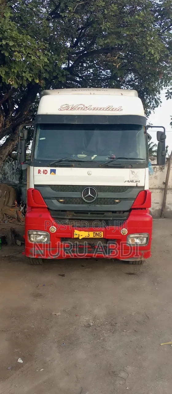 Mercedes Benz Actros for Sale