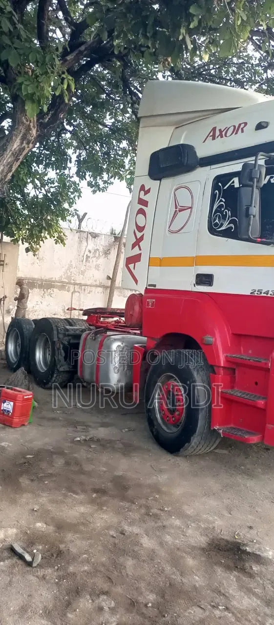 Mercedes Benz Actros for Sale