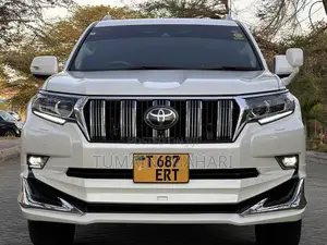 Toyota Land Cruiser Prado 2018 White
