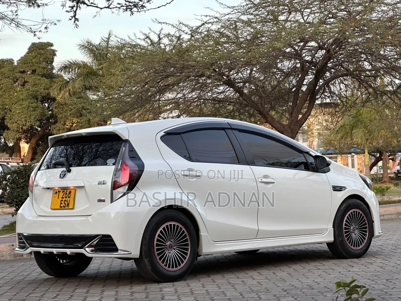 Toyota Aqua 2017 White