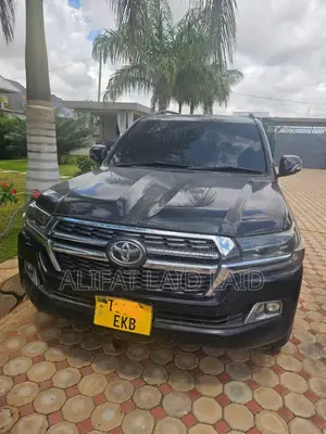 Toyota Land Cruiser 2017 Black