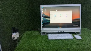 Desktop Computer Fujitsu 8GB Intel Core i7 SSD 256GB
