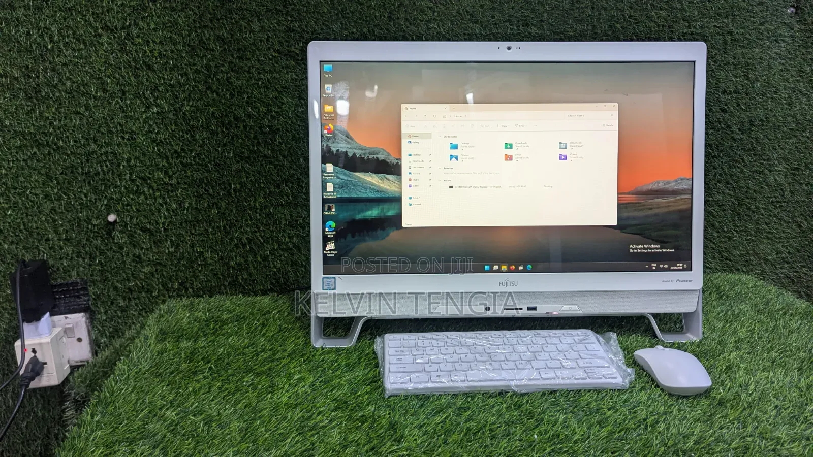 Desktop Computer Fujitsu 8GB Intel Core i7 SSD 256GB