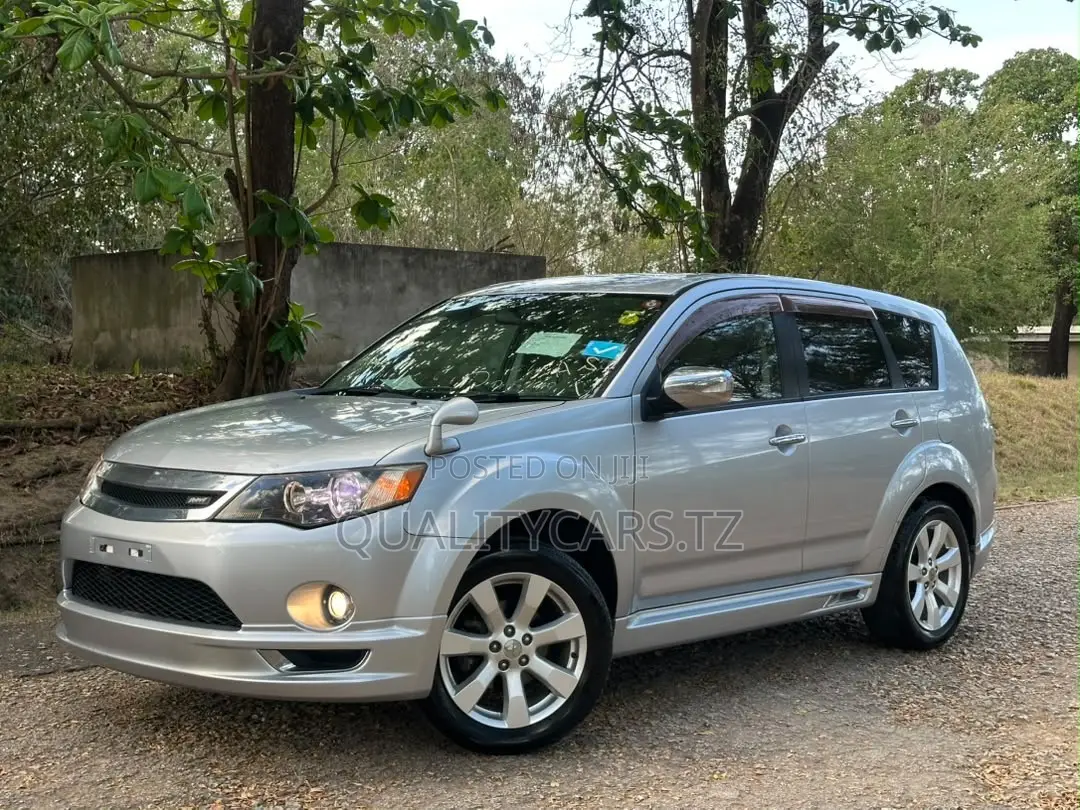 Mitsubishi Outlander 2009 Silver