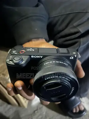 Used Sony ZV-E10 Ii Vlog Camera Lens and Body