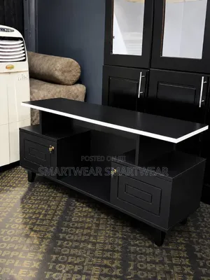 Showcase TV Case