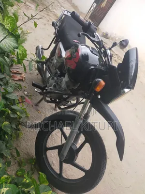 Bajaj Boxer X125 2020 Black