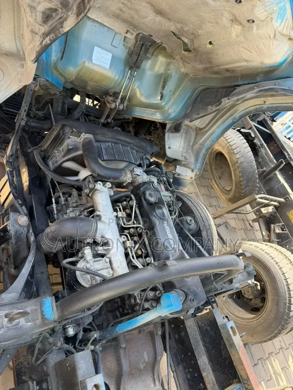Mitsubishi Canter Dump 3tones