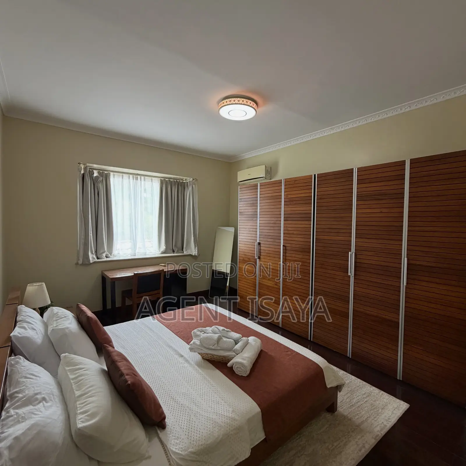 Furnished 2bdrm Apartment in Oyster Bay for rent