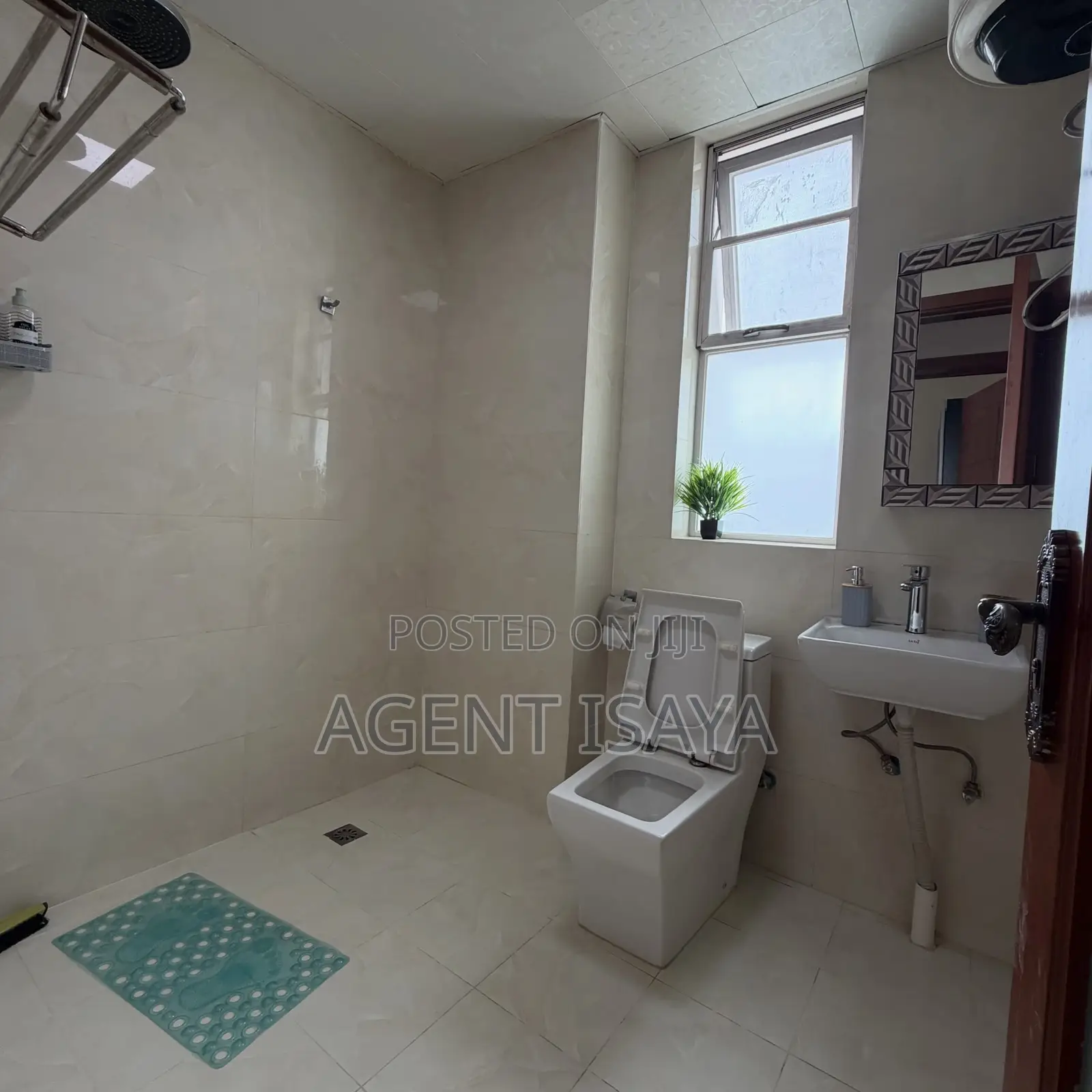 Furnished 2bdrm Apartment in Oyster Bay for rent