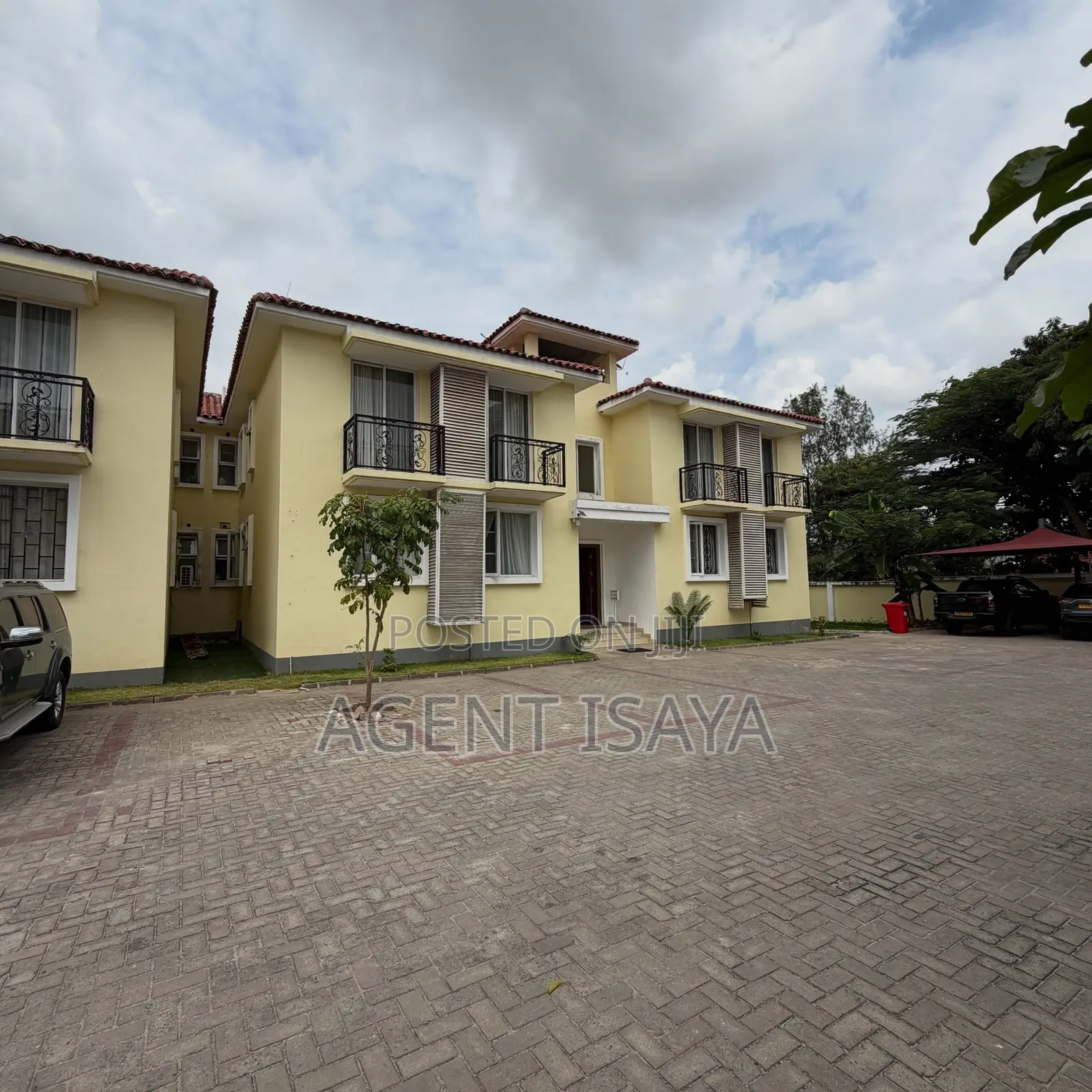 Furnished 2bdrm Apartment in Oyster Bay for rent