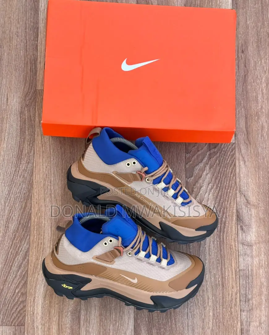 Nike Classic