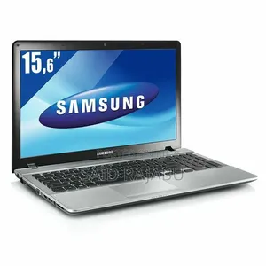 Laptop Samsung E452 8GB Intel Core i3 HDD 250GB