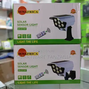 SUNA AFRICA Solar Sensor Light With Remote Control, Model SA-2178T