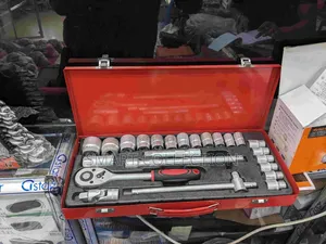 24PCS Socket Tool Set 8-32mm,With Rachet,Extension,Universal Joint Etc