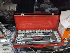 24PCS Socket Tool Set 8-32mm,With Rachet,Extension,Universal Joint Etc