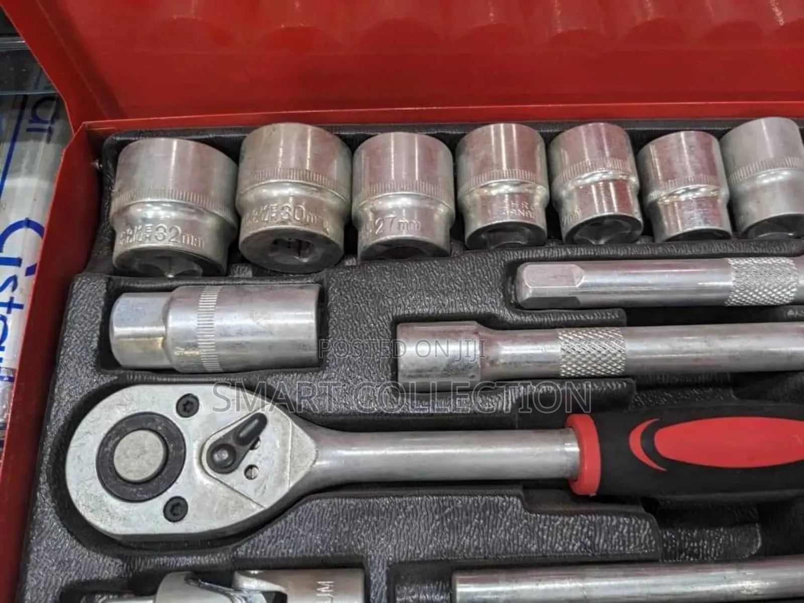 24PCS Socket Tool Set 8-32mm,With Rachet,Extension,Universal Joint Etc