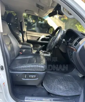 Toyota Land Cruiser 4.5 V8 TD 2020 White