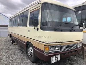 Toyota Coaster 2004 Orange