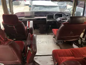 Toyota Coaster 2004 Orange