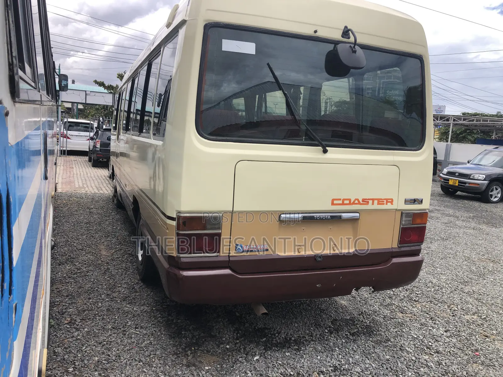 Toyota Coaster 2004 Orange