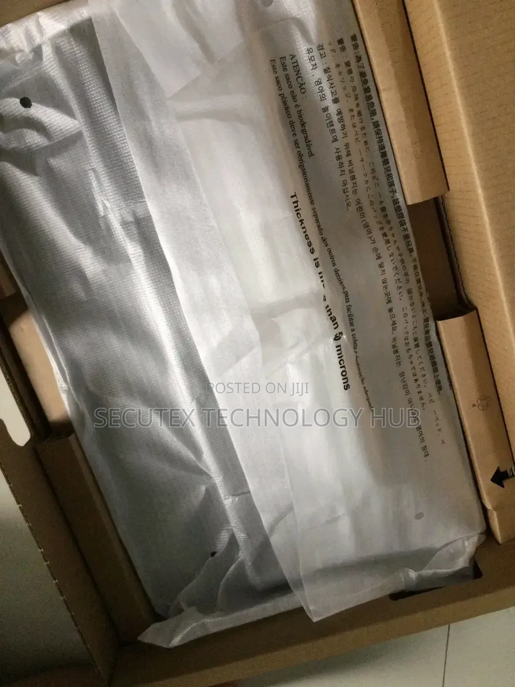 Lenovo ThinkVision S24i-30 23.8" TFT Monitor – Black