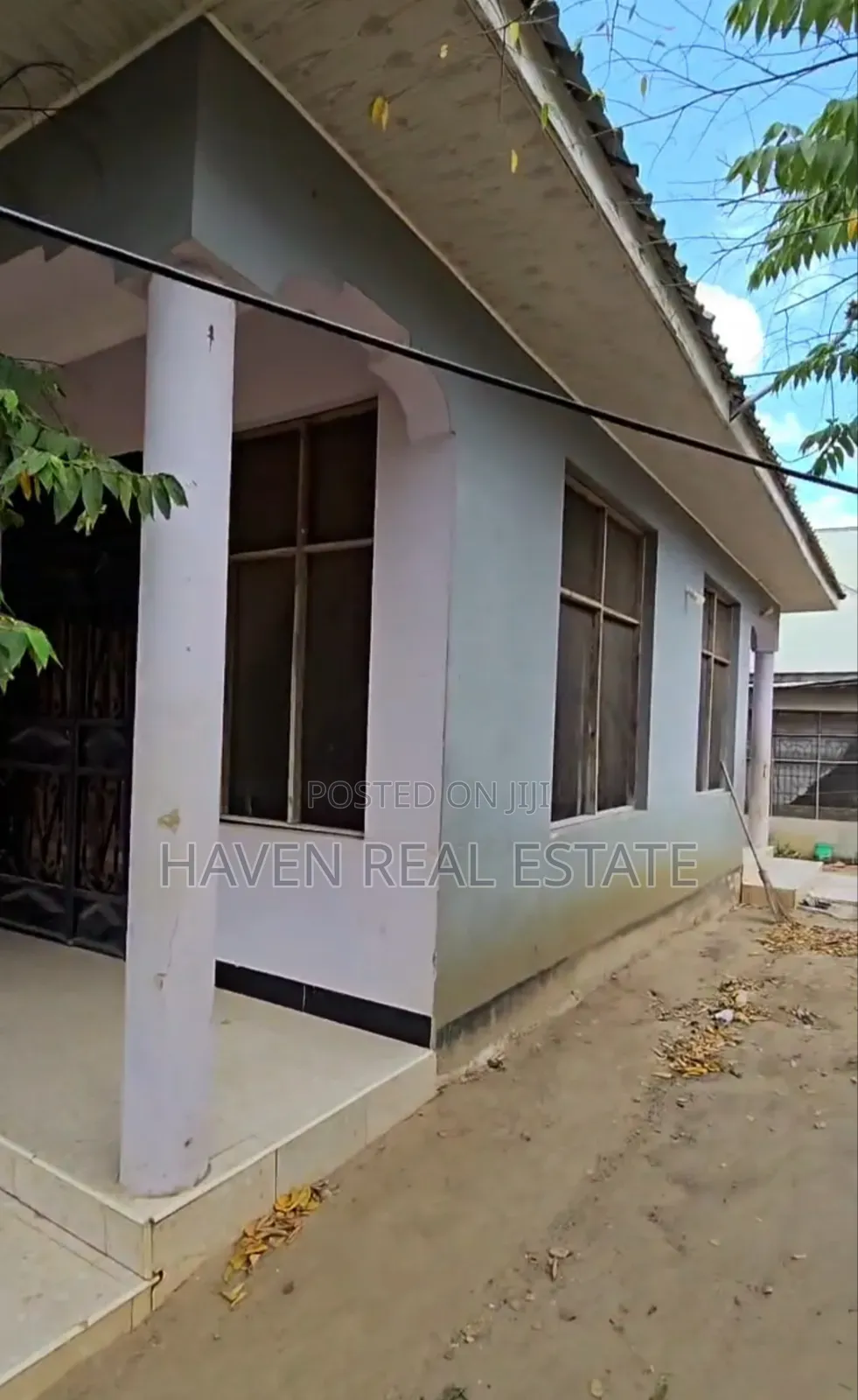 3bdrm House in Goba for sale
